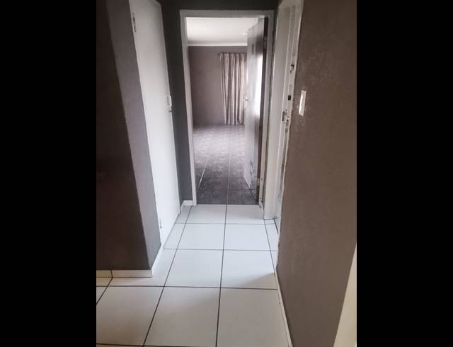 2 bed property to rent in SELCOURT
